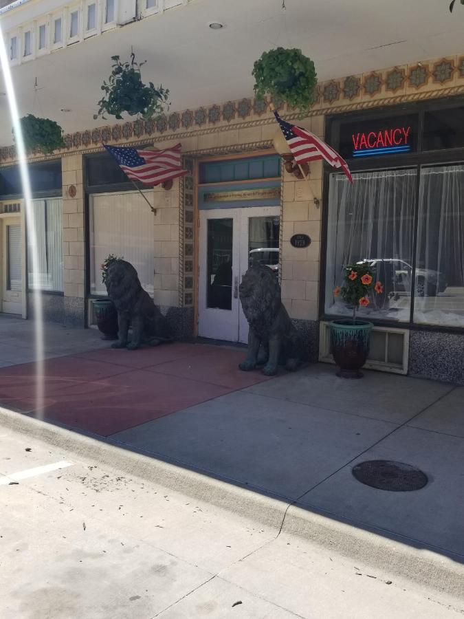 Tioga Extended Stay Hotel Chanute Екстериор снимка